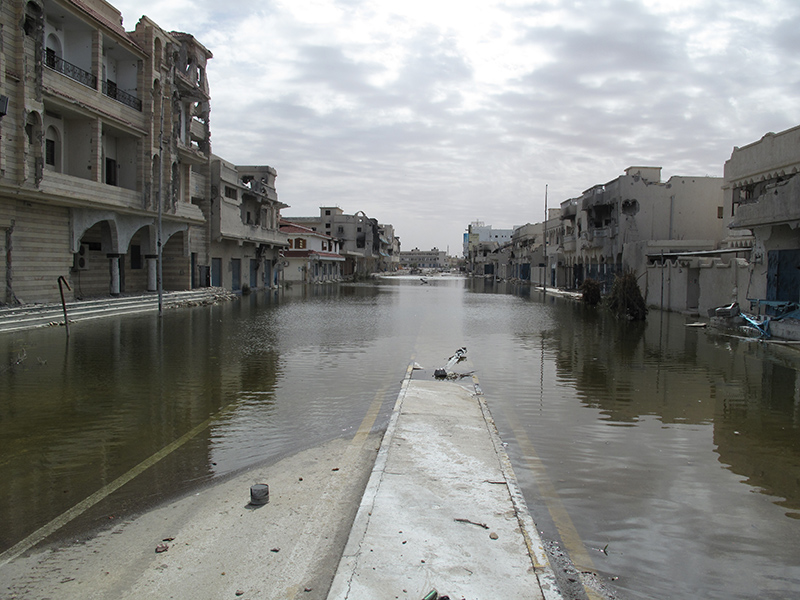 Una parte del centro di Sirte invasa dall'acqua